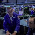 Oil prices rise with eyes on UAE, AI concerns weigh on stocks