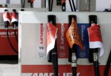 Oil prices trim gains after UAE exits OPEC, OPEC+