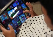 Roblox to introduce age-based accounts in child safety push