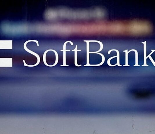 SoftBank plans to list new AI and robotics company in US, FT reports