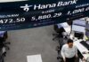 Stocks rally, oil extends losses as Trump fans fresh peace hopes