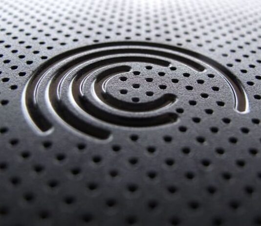 Storage stocks jump as Seagate’s upbeat forecast fuels confidence in AI spending