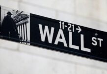 US stocks climb as market bets Middle East war is ending