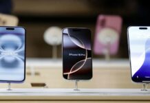 Apple settles lawsuit over late Siri AI features for $250 million