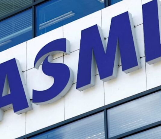 ASML says first chips from new High-NA machines to arrive in months