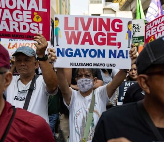 Commentary: This energy crisis hurts Filipino professionals already struggling on one pay cheque