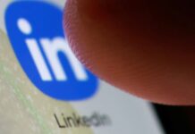 Exclusive-LinkedIn planning to lay off 5% of staff in latest tech-sector cuts, source says