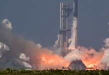 FAA orders SpaceX to investigate Starship booster mishap