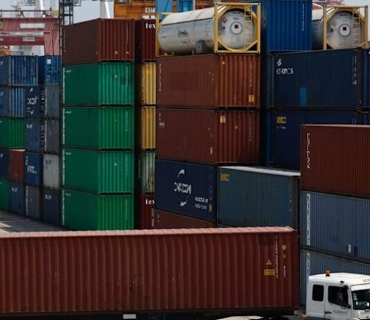Indonesia’s March trade surplus expands to $3.32 billion
