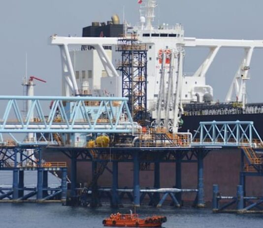 Japan, UAE agree to hold talks on expanded oil supply and joint stockpiles