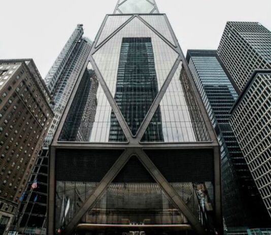 JPMorgan’s bet on early-stage companies pays off in leading global tech investment banking