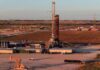 Oil climbs but markets shrug off US-Iran deadlock