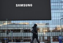 Samsung Electronics market value tops US$1 trillion on chip boom