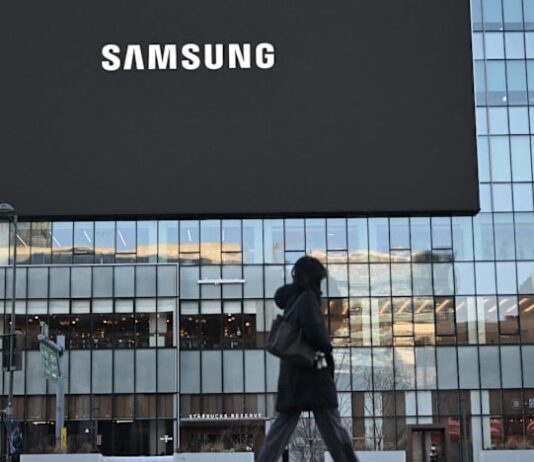 Samsung Electronics market value tops US$1 trillion on chip boom