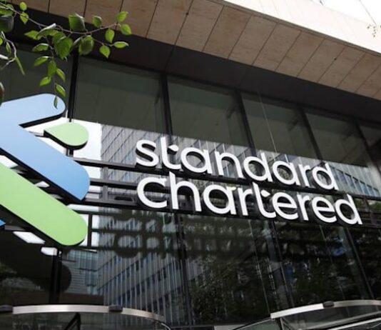StanChart to cut more than 7,000 jobs as bank steps up AI adoption