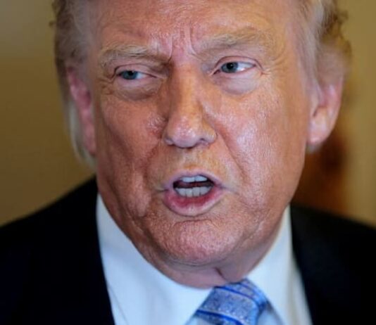 Trump tells Fed to consider fintech access to payment accounts