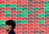 Asian stocks unable to track Wall St higher, yen holds at 40-year low