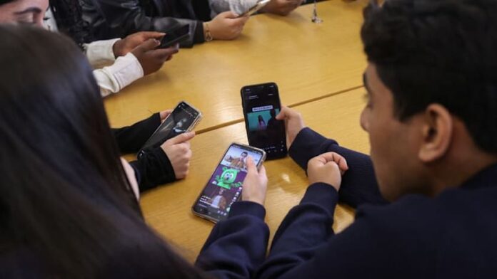 Britain to ban social media for under-16s