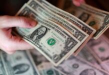 Dollar steadies as markets await signals on Iran war, central banks