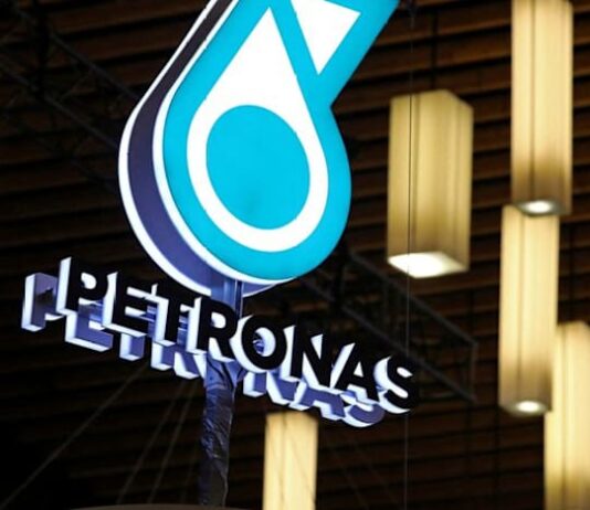 Eni and Petronas launch gas joint venture in Southeast Asia