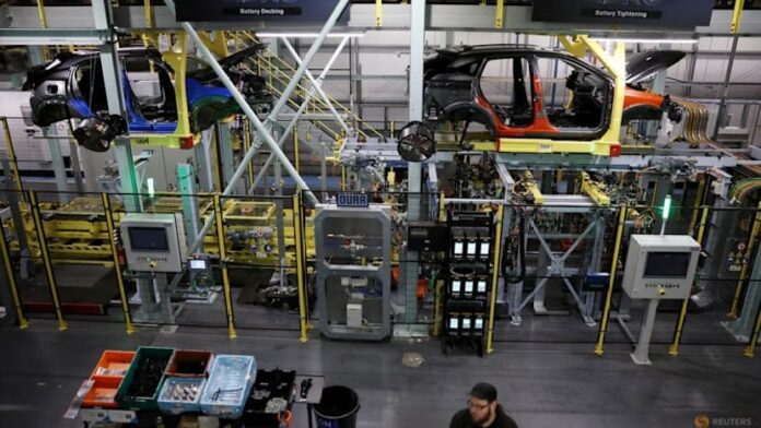 Exclusive-UK in advanced talks with Nissan over Sunderland plant support, sources say