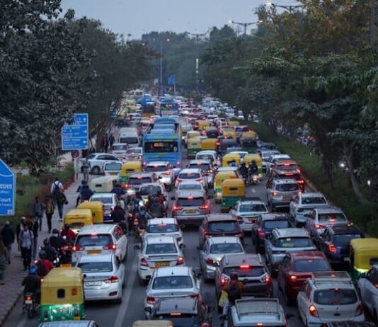 India clears way for self-driving, safety car tech to reduce road deaths