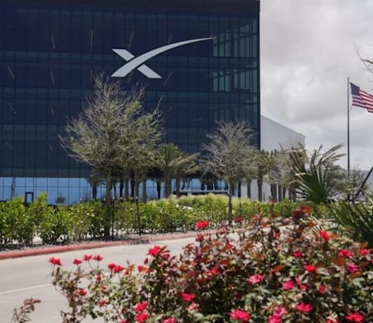 Musk’s SpaceX raises $75 billion in largest IPO ever