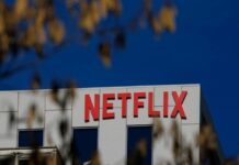 Netflix names longtime director Jay Hoag as chairman, succeeding Reed Hastings