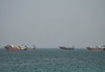 Oil edges lower amid resumption of strait shipments even as vessel hit near Oman