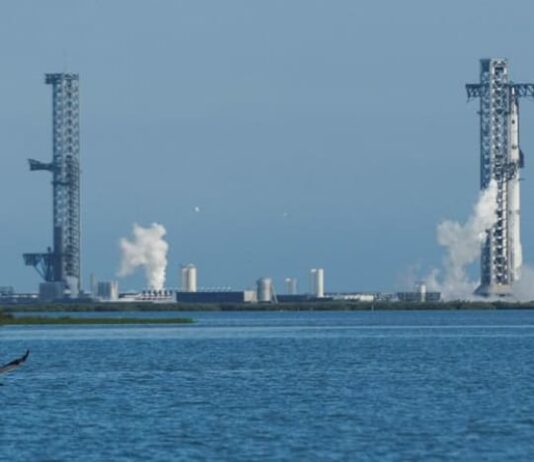 On brink of IPO, Musk’s SpaceX already a household name, Reuters/Ipsos poll finds