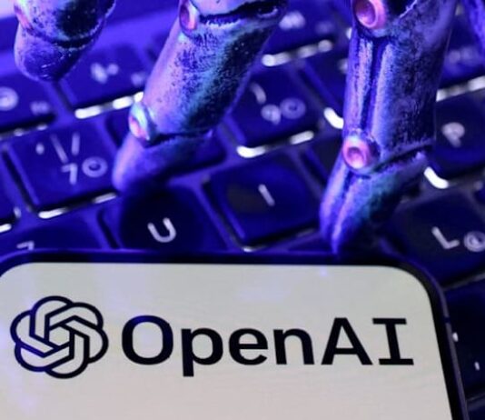 OpenAI considers drastic price cuts, anticipating war for users with Anthropic, WSJ reports