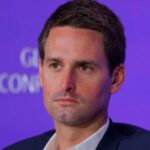 Snap CEO Spiegel defends Specs as long-term bet, pushes back against activist pressure