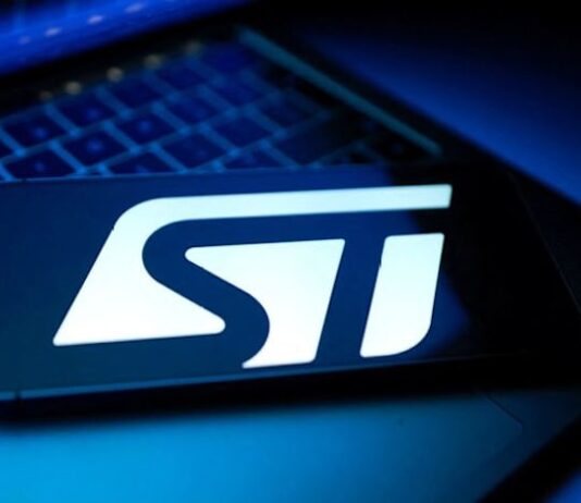 STMicroelectronics raises data centre revenue target on AI demand