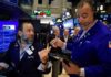 Trading Day: Tech outlook is cloudy