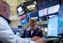 Trading Day: US stocks mixed, oil slides, SpaceX continues its ascent
