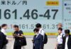 Yen hovers near 40-year low against dollar