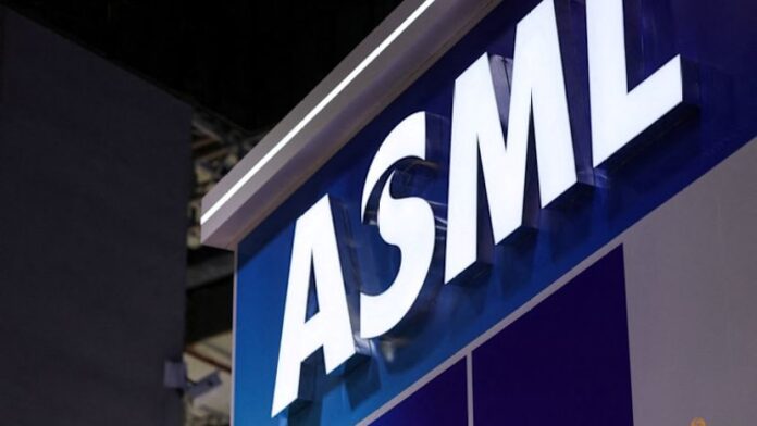 ASML to offer employees €20,000 retention bonus for staying in 2027-2030