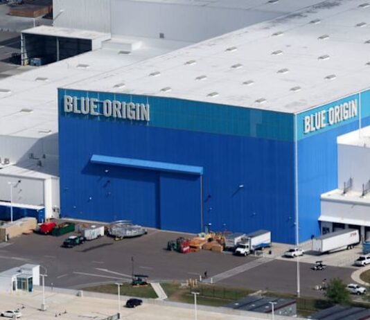 Bezos’ Blue Origin seeks first outside funding at $130 billion valuation, NYT DealBook reports