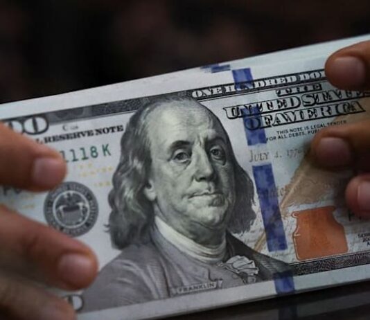 Dollar struggles as softer inflation dims Fed hike bets