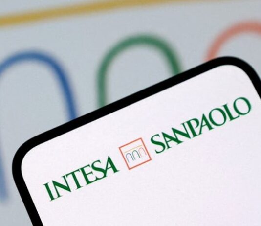 Italy’s Intesa shifts core IT banking systems to Google’s cloud technology