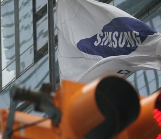Samsung forecasts 19-fold jump in quarterly profit as AI demand fuels chip crunch