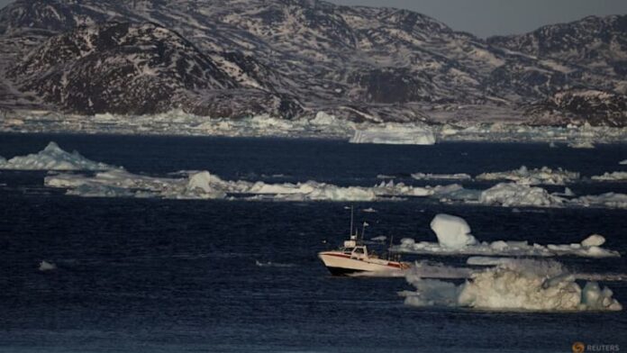 Scientists sail for Greenland to study glacier melt risk