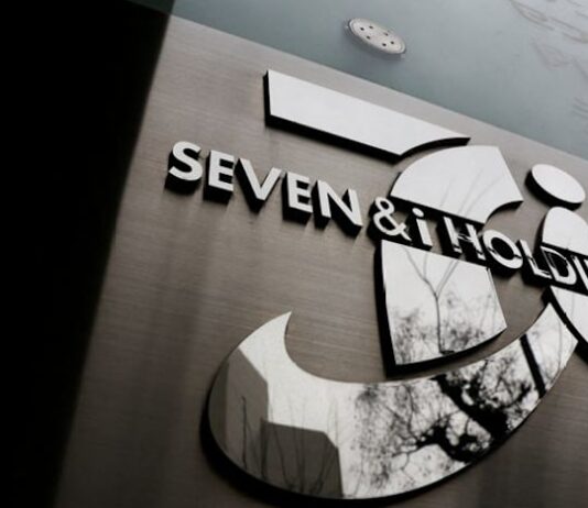 Seven & i agrees strategic partnership, $620 million investment with SoftBank, SMFG units