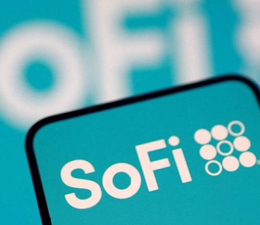SoFi lifts 2026 revenue forecast as member growth, new loans hit records