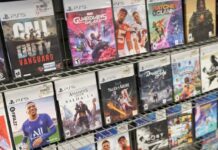 Sony to end discs for new PlayStation releases as gaming shifts online