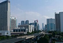 S&P maintains Indonesia credit rating, saying fiscal strains could be temporary