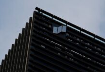 Sumitomo Mitsui Trust Bank to buy 15% stake in infrastructure investor Morrison