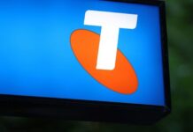 Telstra outage disrupts Australian train services, taxi payments