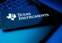Texas Instruments forecasts quarterly revenue above estimates