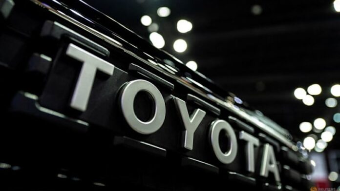Toyota and Daimler to reduce stakes in Archion, selling shares up to worth $1